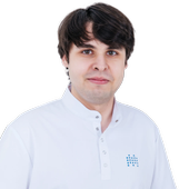 Муратшин Динар Радикович, стоматолог-терапевт