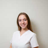 Мальбек Екатерина Анатольевна, стоматолог-терапевт