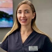 Романова Анна Викторовна, стоматолог-терапевт