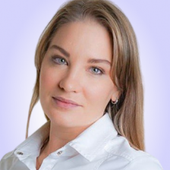 Якубова Елена Юнировна, стоматолог-терапевт