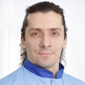 Иванченко Дмитрий Сергеевич, стоматолог-терапевт