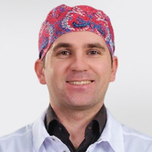 Толстиков Никита Сергеевич, нейрохирург