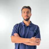 Бондарь Александр Александрович, стоматолог-хирург