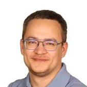 Ковч Вячеслав Владимирович, стоматолог-хирург