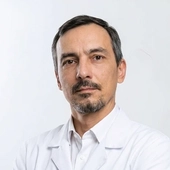 Графов Артем Александрович, хирург