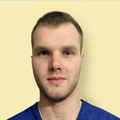 Лапшин Михаил Эдуардович, массажист