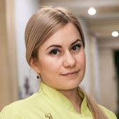 Бушуева Эльза Альбертовна, стоматолог-терапевт