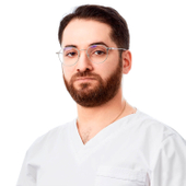 Минасян Карен Акопович, стоматолог-терапевт