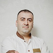 Нариманишвили Тариел Фридонович, стоматолог-терапевт