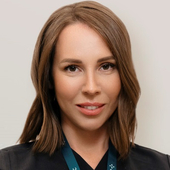 Лисутина Мария Николаевна, пластический хирург