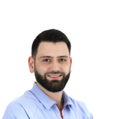 Карапетян Эдгар Арманович, стоматолог-терапевт