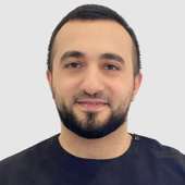 Валиев Азер Алияр Оглы, стоматолог-терапевт