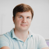 Баташов Алексей Олегович, стоматолог-терапевт