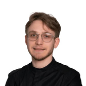 Казарян Эдуард Артурович, стоматолог-терапевт