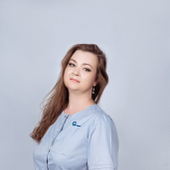 Суравцова Юлия Сергеевна, стоматолог-терапевт