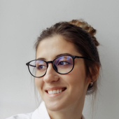 Раевская Юлия Олеговна, стоматолог-терапевт