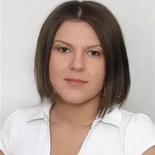 Колесникова Анна Валерьевна, стоматолог-терапевт