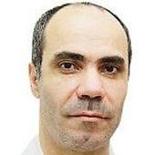 Абу Саиф Иссам Хассан, ортопед