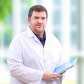 Ильющенков Александр Александрович, невролог