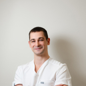 Титов Никита Алексеевич, стоматолог-хирург