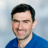 Тихомиров (Эвенчик) Игорь Александрович, стоматолог-терапевт