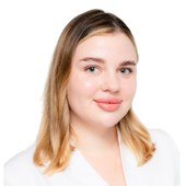Чернятинская Александра Александровна, ортодонт