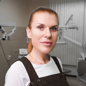 Кулакова (Буткова) Анастасия Владимировна, стоматолог-ортопед