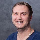 Карягин Владислав Сергеевич, стоматолог-ортопед