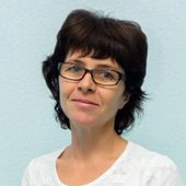 Смирнова Любовь Петровна, массажист