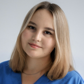 Кожевникова (Лощилова) Ксения Алексеевна, стоматолог-терапевт