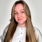 Романова Виталия Андреевна, врач-косметолог