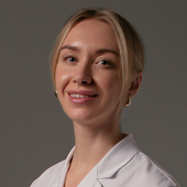 Васильева Юлия Сергеевна, стоматолог-терапевт