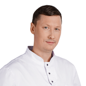 Озерной Дмитрий Александрович, офтальмолог-хирург