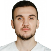 Амиров Ратмир Насирович, стоматолог-терапевт