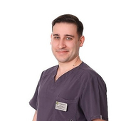 Хечиков Артур Джоникович, стоматолог-хирург