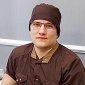 Немкин Ростислав Владимирович, стоматолог-терапевт