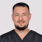 Бессонов Виктор Борисович, стоматолог-ортопед