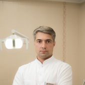 Данилов Алексей Сергеевич, стоматолог-хирург