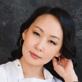 Докторова Нюргустана Спартаковна, дерматолог