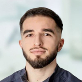 Беков Марат Сосланович, стоматолог-ортопед