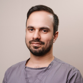 Маликоев Навруз Чурахонович, стоматолог-терапевт