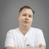 Баранов Евгений Сергеевич, стоматолог-хирург