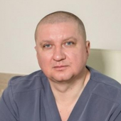 Елисеев Владимир Валерьевич, стоматолог-хирург