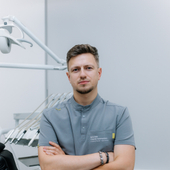 Власюк Сергей Леонидович, стоматолог-ортопед