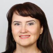 Толстых Анжелика Александровна, стоматолог-терапевт