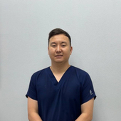 Нурдинов Эркин Нурдинович, стоматолог-терапевт