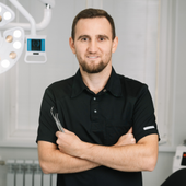 Арнаутов Юрий Николаевич, стоматолог-хирург