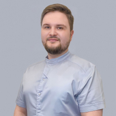 Бобков Евгений Владимирович, стоматолог-терапевт