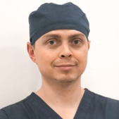 Баженов Петр Леонидович, стоматолог-хирург