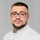 Сенькин Владимир Сергеевич, стоматолог-хирург